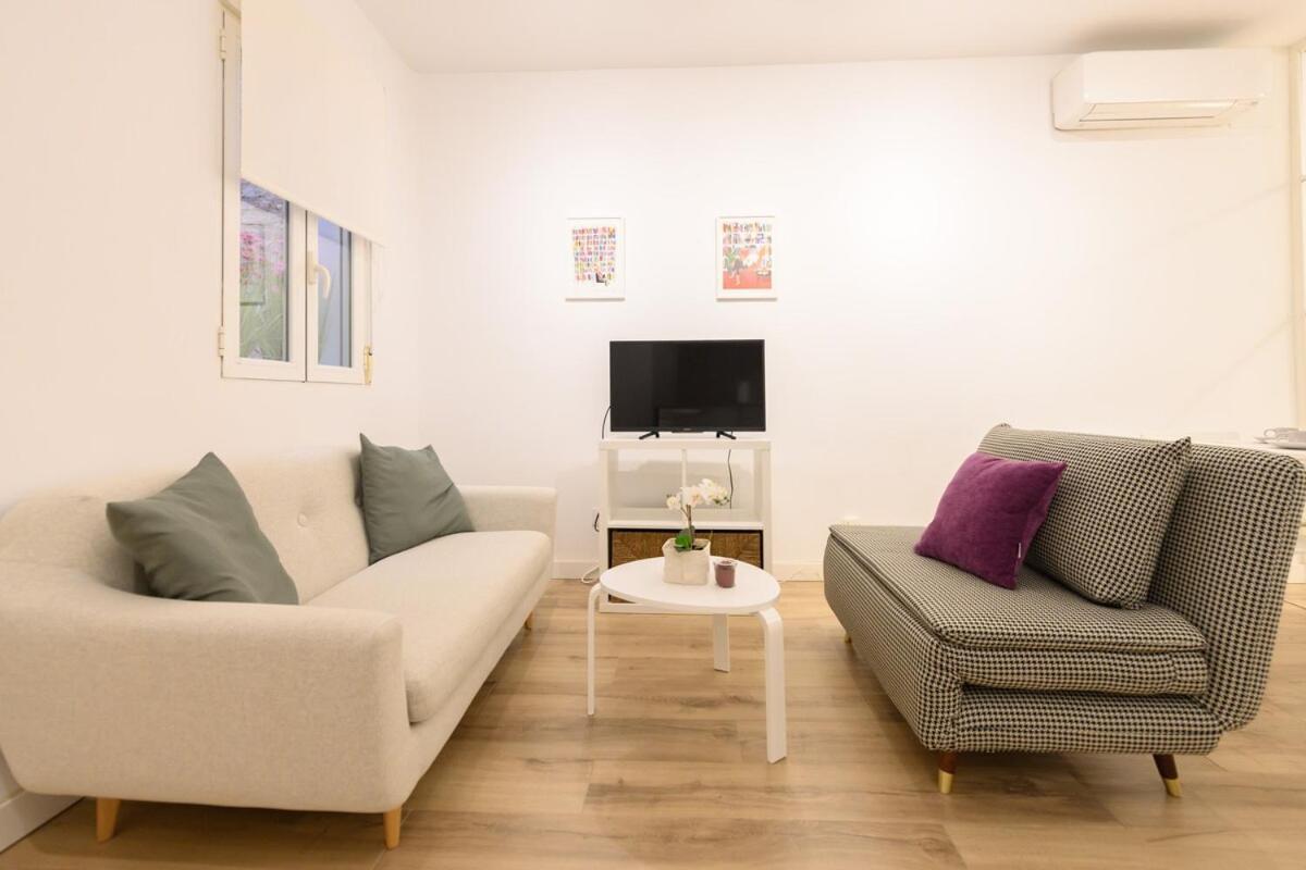 Appartement 1 Bedroom In The Center Of Temporary Gos41b *