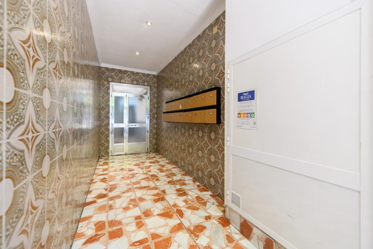 1 Bedroom In The Center Of Temporary Gos41b Madrid