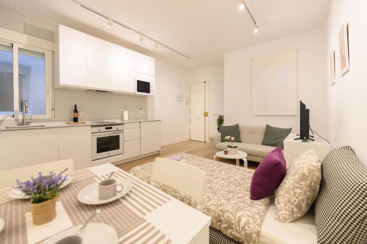 1 Bedroom In The Center Of Temporary Gos41b * Madri