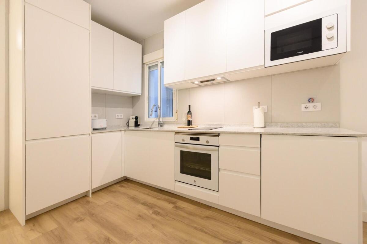 1 Bedroom In The Center Of Temporary Gos41b Apartamento